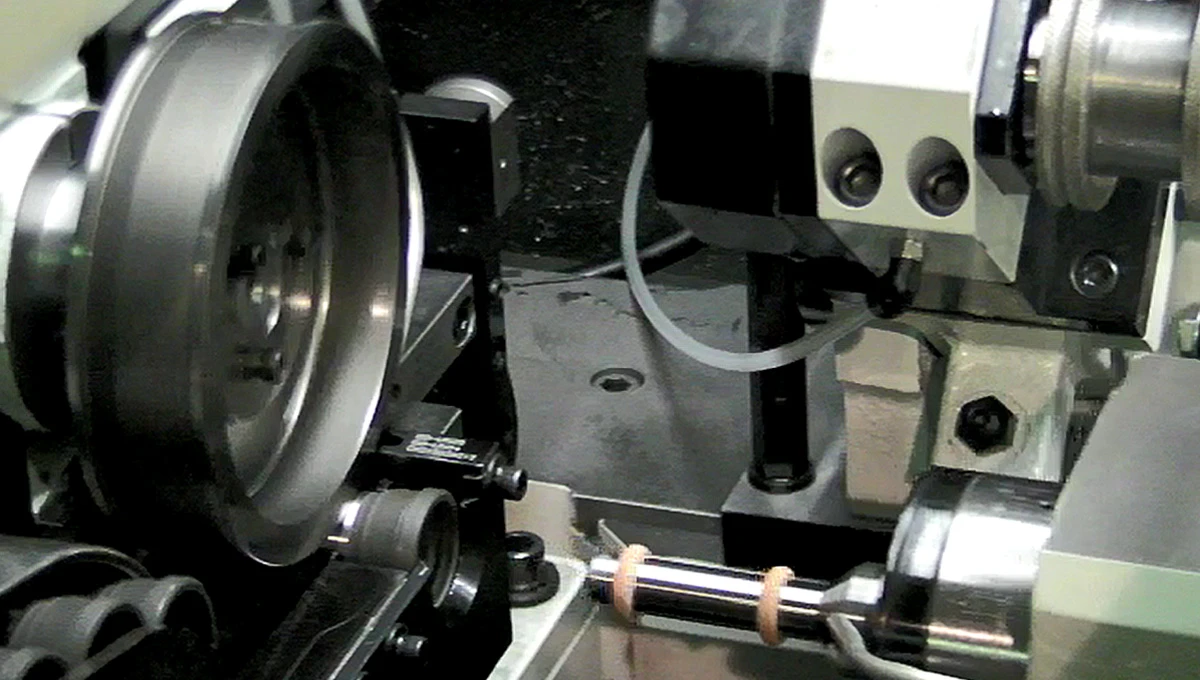 OIG-200S with loading device and profile diamond roller